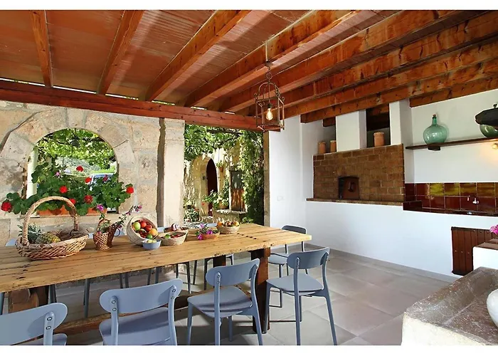 Fabelhafte Restaurierung Mit Beeindruckendem Ergebnis By Interhome * Польенса