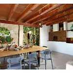 Fabelhafte Restaurierung Mit Beeindruckendem Ergebnis By Interhome * 포엔샤