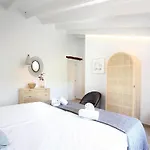 펜션 Fabelhafte Restaurierung Mit Beeindruckendem Ergebnis By Interhome 포엔샤