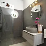 Fabelhafte Restaurierung Mit Beeindruckendem Ergebnis By Interhome * 포엔샤