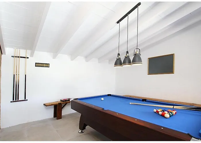 Fabelhafte Restaurierung Mit Beeindruckendem Ergebnis By Interhome * Pollença