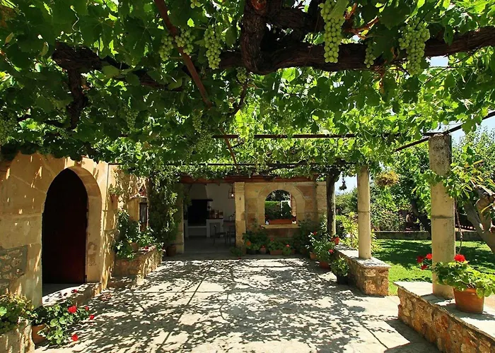 Fabelhafte Restaurierung Mit Beeindruckendem Ergebnis By Interhome * Pollenca