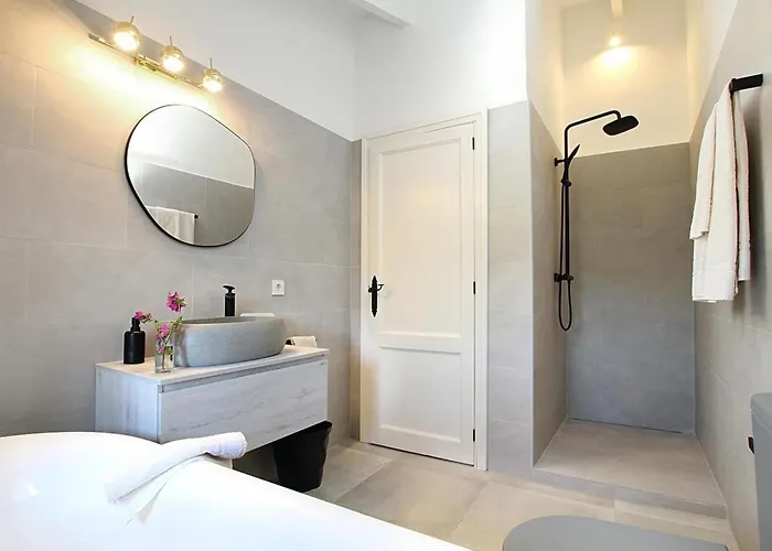 Fabelhafte Restaurierung Mit Beeindruckendem Ergebnis By Interhome