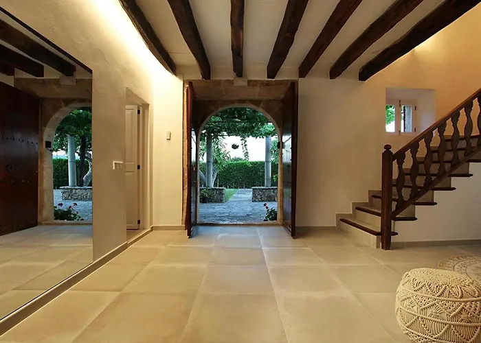 Fabelhafte Restaurierung Mit Beeindruckendem Ergebnis By Interhome Holiday home