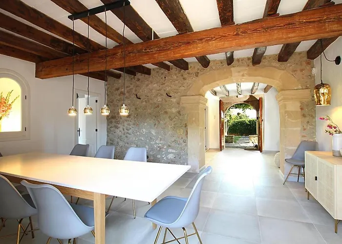 Fabelhafte Restaurierung Mit Beeindruckendem Ergebnis By Interhome Holiday home