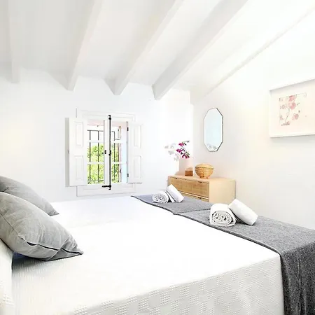 Fabelhafte Restaurierung Mit Beeindruckendem Ergebnis By Interhome