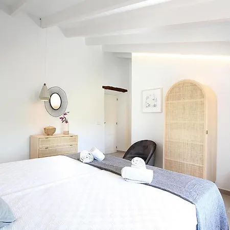 Holiday home Fabelhafte Restaurierung Mit Beeindruckendem Ergebnis By Interhome Pollenca