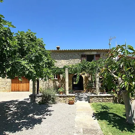 Fabelhafte Restaurierung Mit Beeindruckendem Ergebnis By Interhome *