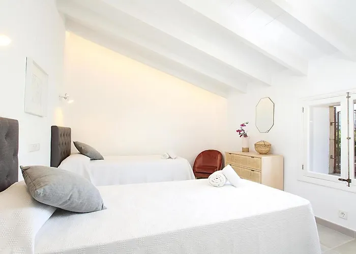 Fabelhafte Restaurierung Mit Beeindruckendem Ergebnis By Interhome Pollensa