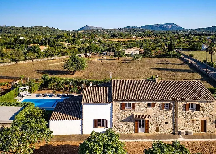 Fabelhafte Restaurierung Mit Beeindruckendem Ergebnis By Interhome * Pollensa